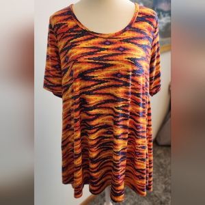 LuLaRoe Perfect Tee